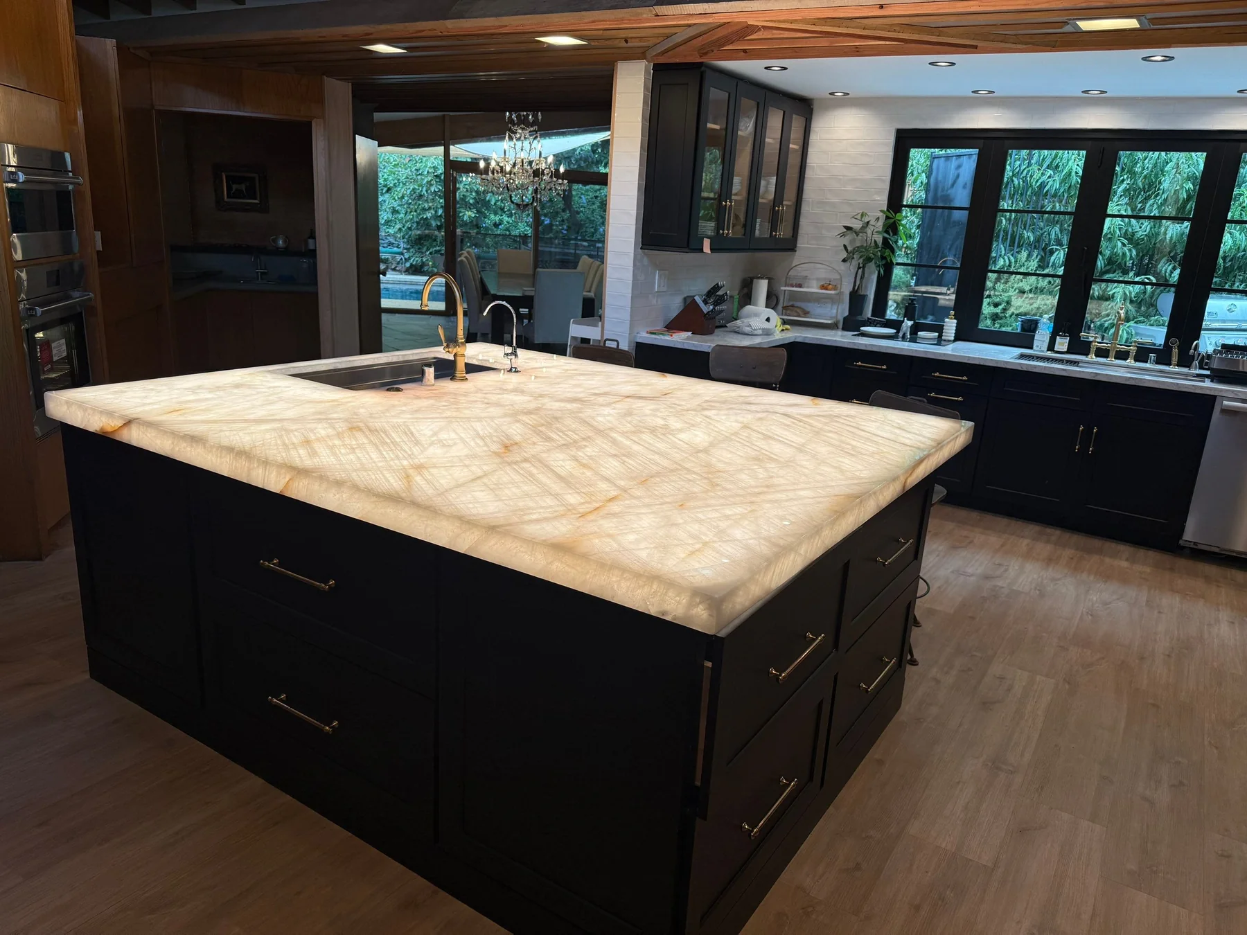 Kitchen power and lighting finish